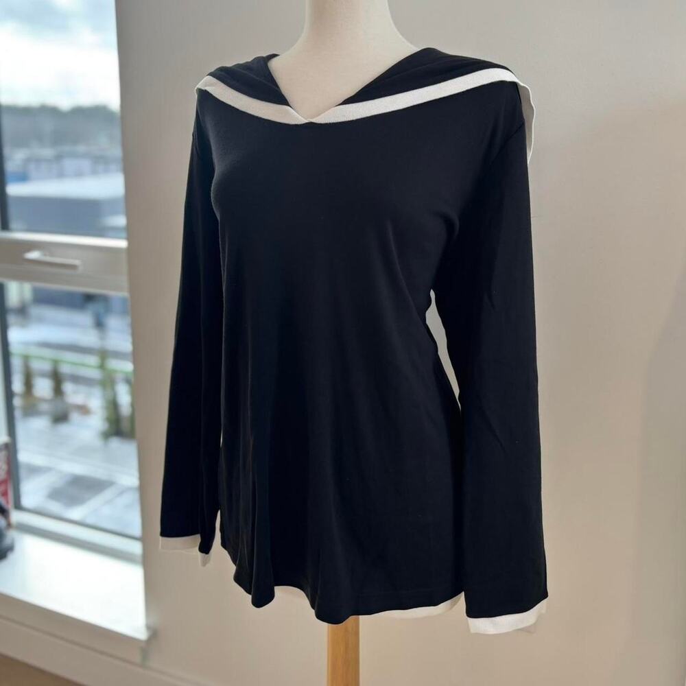 Nina Leonard Black Preppy Long Sleeve Flattering Top with Cape Sz 1X NWT